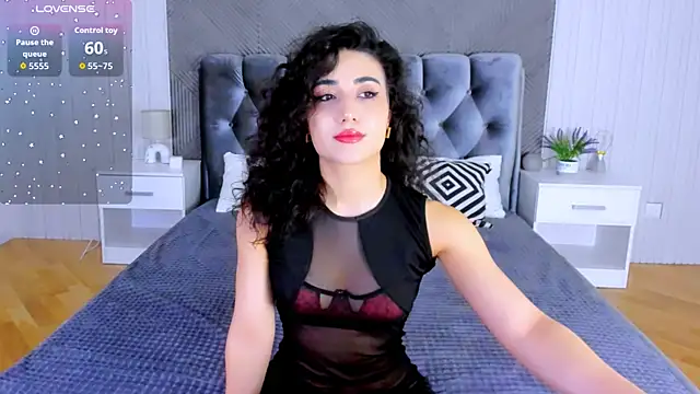 Snapshot of Maya_Rogerss chatting on November 2025 02:28:02 PM Maya Rogerss online show from November 2025 02:28:02 PM