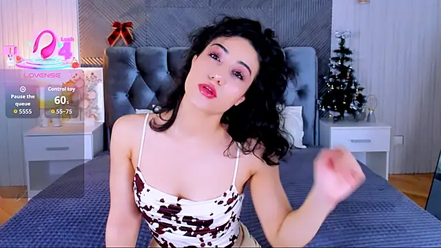 Snapshot of Maya_Rogerss chatting on January 2026 02:41:01 PM Maya Rogerss online show from January 2026 02:41:01 PM