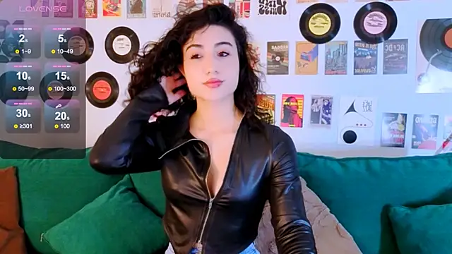 Maya Rogerss online show from May 2026 03:07:02 PM