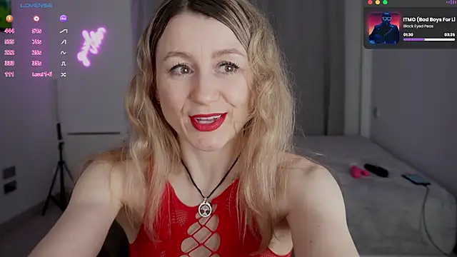 Snapshot of __Milana____ chatting on April 2026 03:31:02 PM Milana online show from April 2026 03:31:02 PM