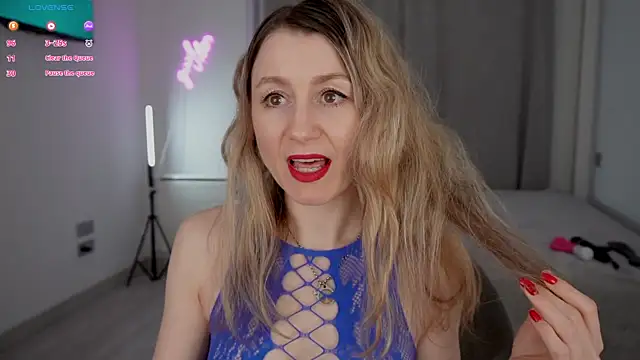   Milana     online show from June 2026 10:25:01 PM