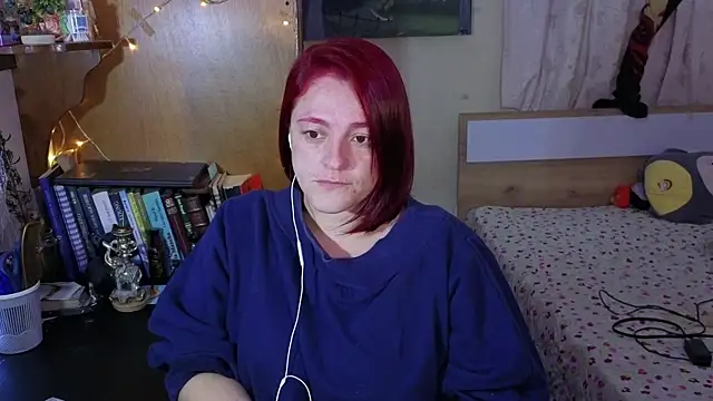 ValkaBlue online show from October 2025 02:44:01 AM