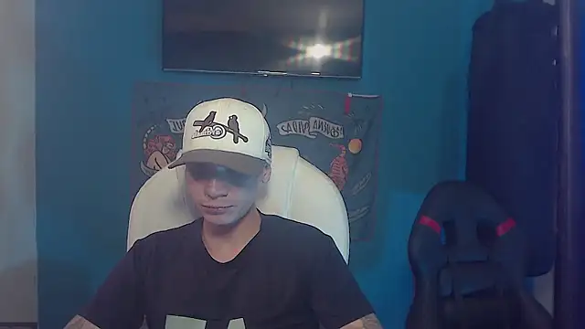 Snapshot of Burperking420_ chatting on February 2026 08:36:01 PM Burperking420 online show from February 2026 08:36:01 PM