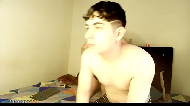 Snapshot of Kymberlyandlucas2 chatting on October 2025 03:30:01 PM Kymberlyandlucas2 online show from October 2025 03:30:01 PM