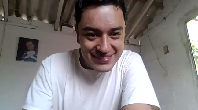 Snapshot of hino_chan chatting on March 2025 01:56:02 PM hino chan online show from March 2025 01:56:02 PM
