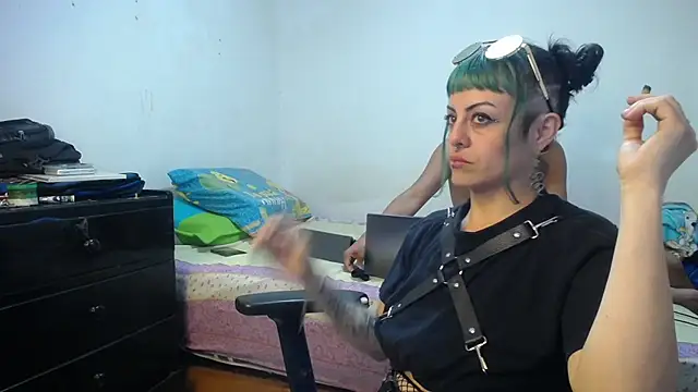 Snapshot of freyaa_sorcerees chatting on March 2025 03:25:01 AM freyaa sorcerees online show from March 2025 03:25:01 AM