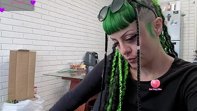 Snapshot of freyaa_sorcerees chatting on September 2025 07:35:02 PM freyaa sorcerees online show from September 2025 07:35:02 PM