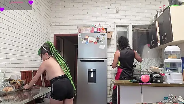 Snapshot of freyaa_sorcerees chatting on October 2025 06:39:01 PM freyaa sorcerees online show from October 2025 06:39:01 PM