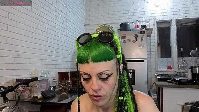 Snapshot of freyaa_sorcerees chatting on October 2025 06:34:02 AM freyaa sorcerees online show from October 2025 06:34:02 AM