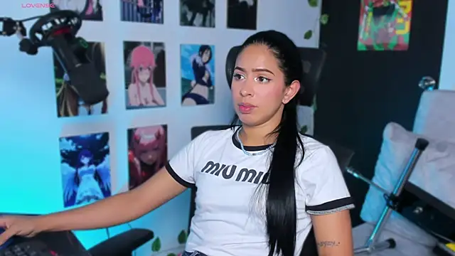 Snapshot of Vickysth chatting on September 2025 10:46:02 PM Vickysth online show from September 2025 10:46:02 PM