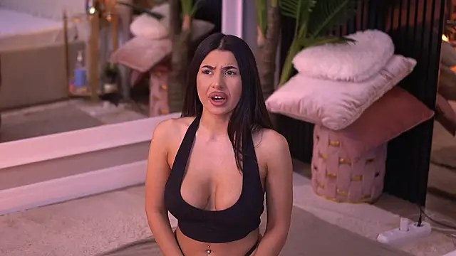 TanyaVonDe online show from March 2026 05:50:01 PM