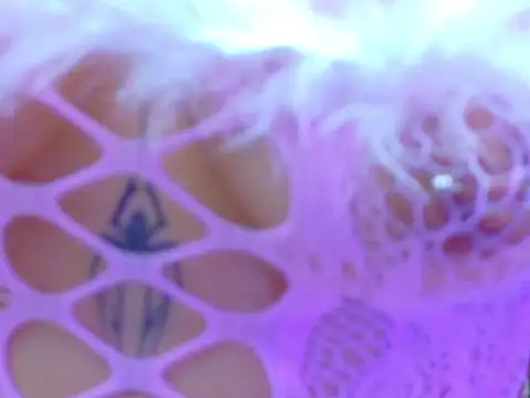 Snapshot of CataStones chatting on September 2025 08:44:01 PM CataStones online show from September 2025 08:44:01 PM