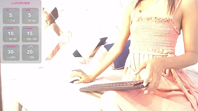 Snapshot of willow_smitt chatting on March 2026 12:55:01 PM willow smitt online show from March 2026 12:55:01 PM