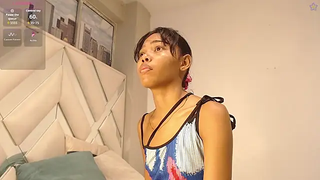 willow smitt online show from May 2026 01:05:02 PM