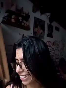 Snapshot of AmyMawChan chatting on March 2025 03:25:01 AM AmyMawChan online show from March 2025 03:25:01 AM