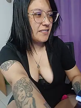 DaniPoison online show from June 2026 09:41:01 PM