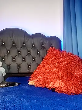 dareck 18 online show from October 2025 07:18:02 AM