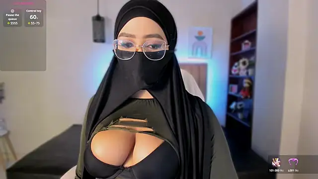 Snapshot of Sasha_Anaan chatting on September 2025 08:39:02 AM Sasha Anaan online show from September 2025 08:39:02 AM