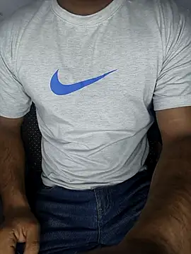 Snapshot of HARSHHU01 chatting on February 2026 05:13:02 PM HARSHHU01 online show from February 2026 05:13:02 PM