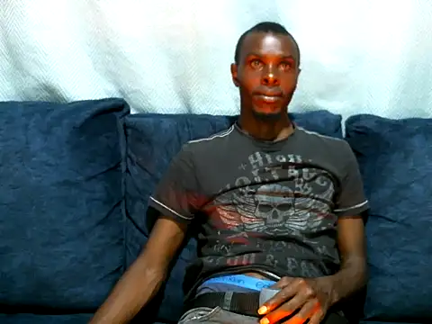 Snapshot of Kwekweshi chatting on October 2025 10:10:01 PM Kwekweshi online show from October 2025 10:10:01 PM
