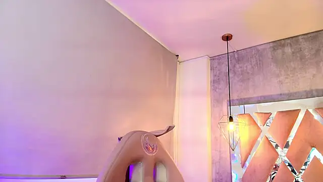 adara evanss online show from October 2025 09:34:02 PM