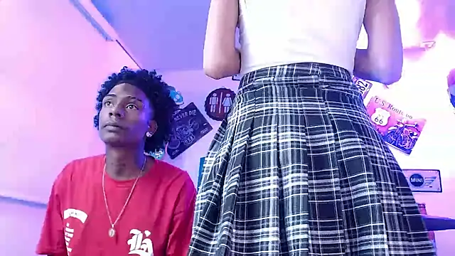 lili roussi online show from September 2025 12:49:01 AM