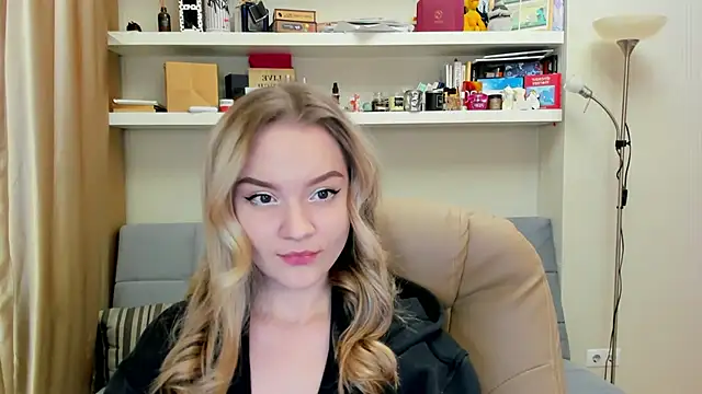 Snapshot of Kara_Smith_ chatting on January 2025 12:06:01 AM Kara Smith online show from January 2025 12:06:01 AM