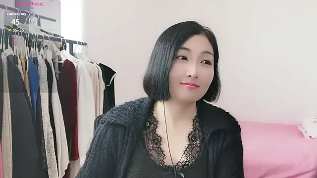 Snapshot of Rachel-6600 chatting on April 2026 03:01:02 AM Rachel-6600 online show from April 2026 03:01:02 AM