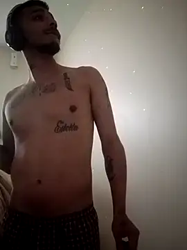 HazelEyedJay420 online show from January 2026 01:04:01 PM