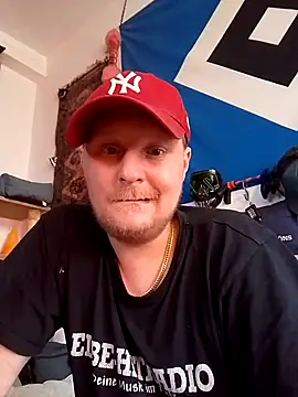 Atze202518 online show from October 2025 12:15:02 PM