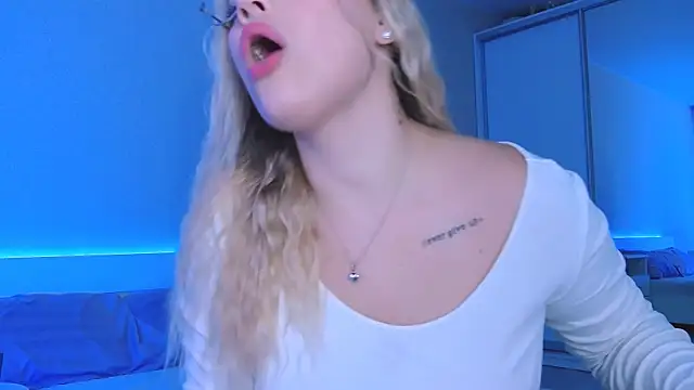 DIANAxxxDIAMOND online show from October 2025 07:17:02 AM