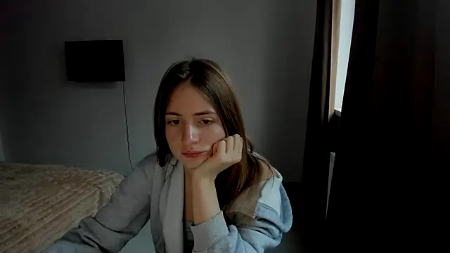 LilyHaart online show from October 2025 04:35:02 AM