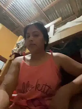 Snapshot of tu_prima_viky chatting on March 2025 01:01:02 AM tu prima viky online show from March 2025 01:01:02 AM