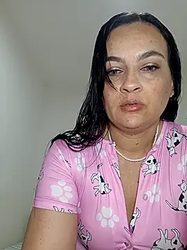 Snapshot of megan_milf79 chatting on February 2026 12:04:02 PM megan milf79 online show from February 2026 12:04:02 PM