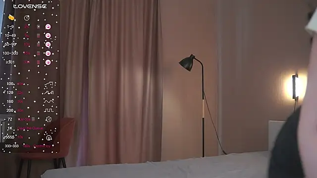 SeulBi online show from May 2026 12:32:02 PM
