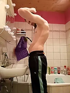 ThePython666 online show from October 2025 01:19:01 PM