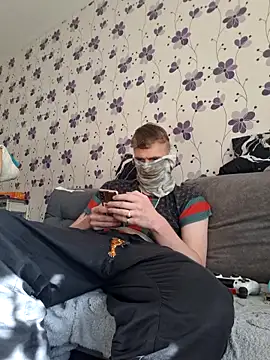 ThePython666 online show from October 2025 11:54:01 AM