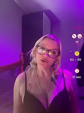 Curvy-Cleo online show from April 2026 08:37:02 PM