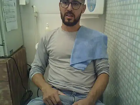 pdasgyn online show from October 2025 12:39:01 PM