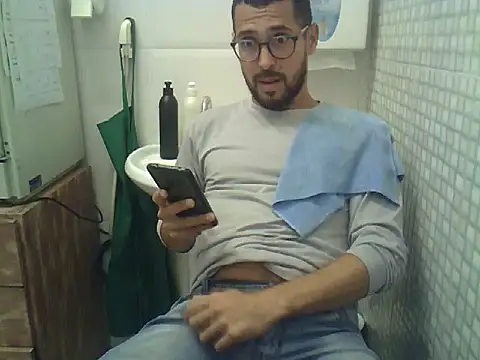 pdasgyn online show from February 2026 06:17:01 PM