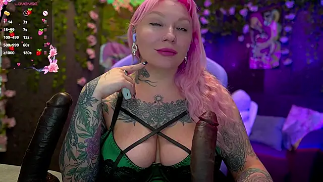 BlackedBarbie online show from October 2025 06:48:01 PM