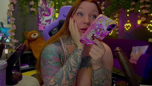 Snapshot of BlackedBarbie chatting on February 2026 07:43:01 PM BlackedBarbie online show from February 2026 07:43:01 PM