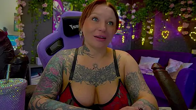 Snapshot of BlackedBarbie chatting on March 2026 06:49:01 PM BlackedBarbie online show from March 2026 06:49:01 PM