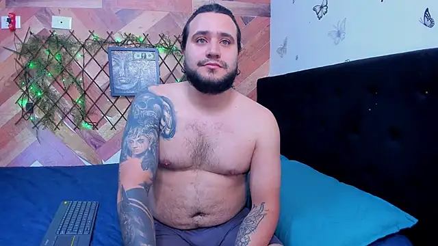 EmilyandChristianTattoos online show from November 2025 11:15:01 PM