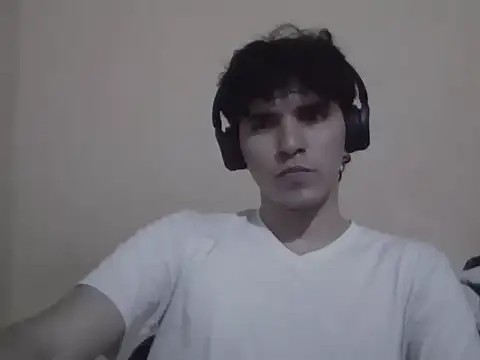 Snapshot of Visculi chatting on December 2025 11:43:02 PM Visculi online show from December 2025 11:43:02 PM