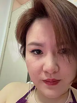 Baby-youyou online show from November 2025 01:15:02 PM