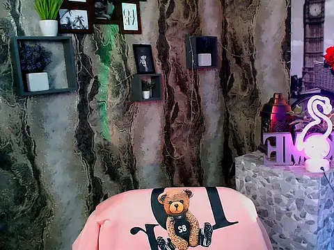 LanaTey online show from November 2025 03:59:01 PM