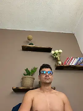 Guadalupe Lopez online show from June 2026 11:00:01 AM
