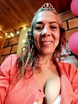 Snapshot of Lady_Lolla11 chatting on January 2026 02:52:02 PM Lady Lolla11 online show from January 2026 02:52:02 PM