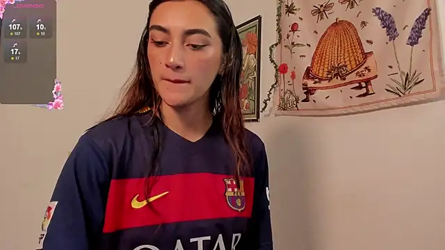 Snapshot of Gabee7_ chatting on November 2025 04:18:02 PM Gabee7 online show from November 2025 04:18:02 PM